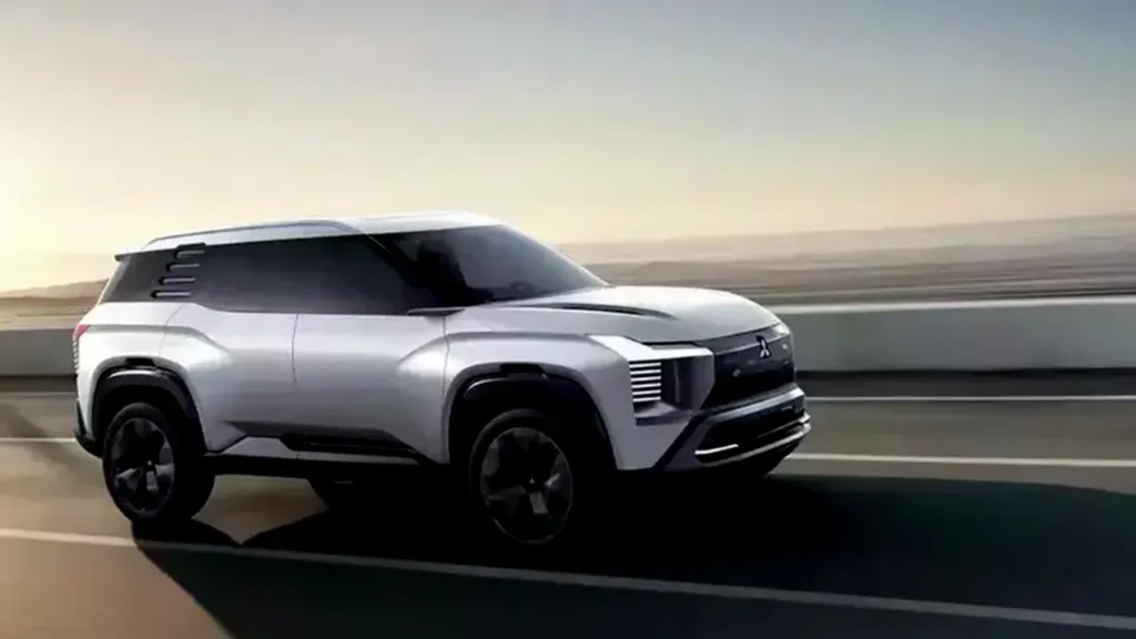 Mitsubishi Memperkenalkan Model Calon Xforce Versi 7 Penumpang